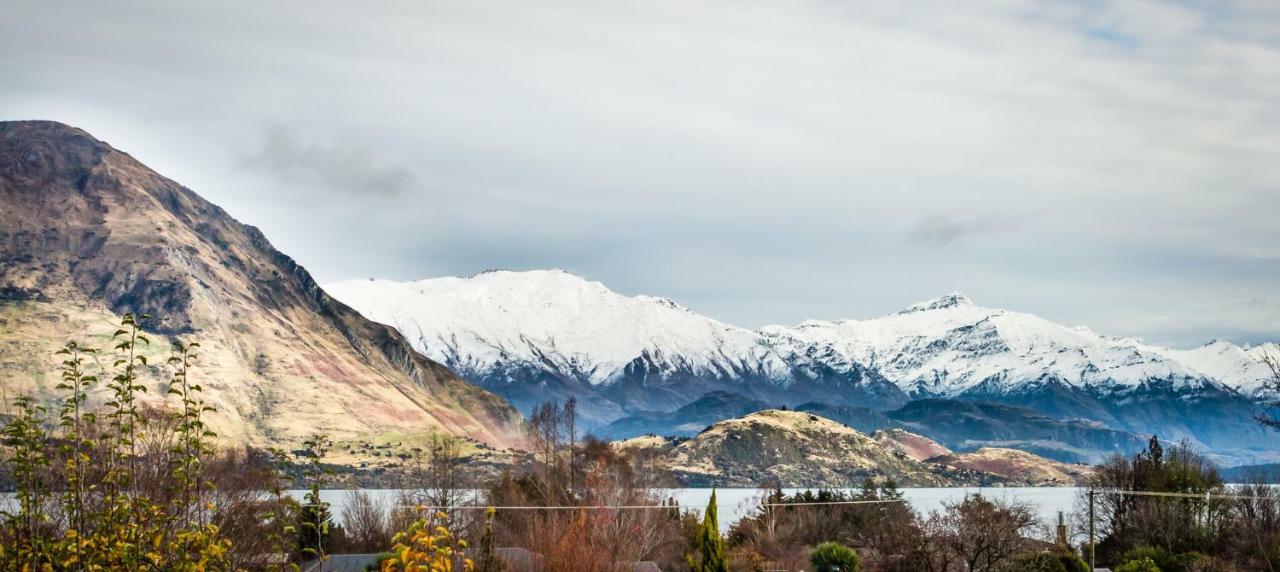 Retro With A View Villa Wanaka Exterior foto